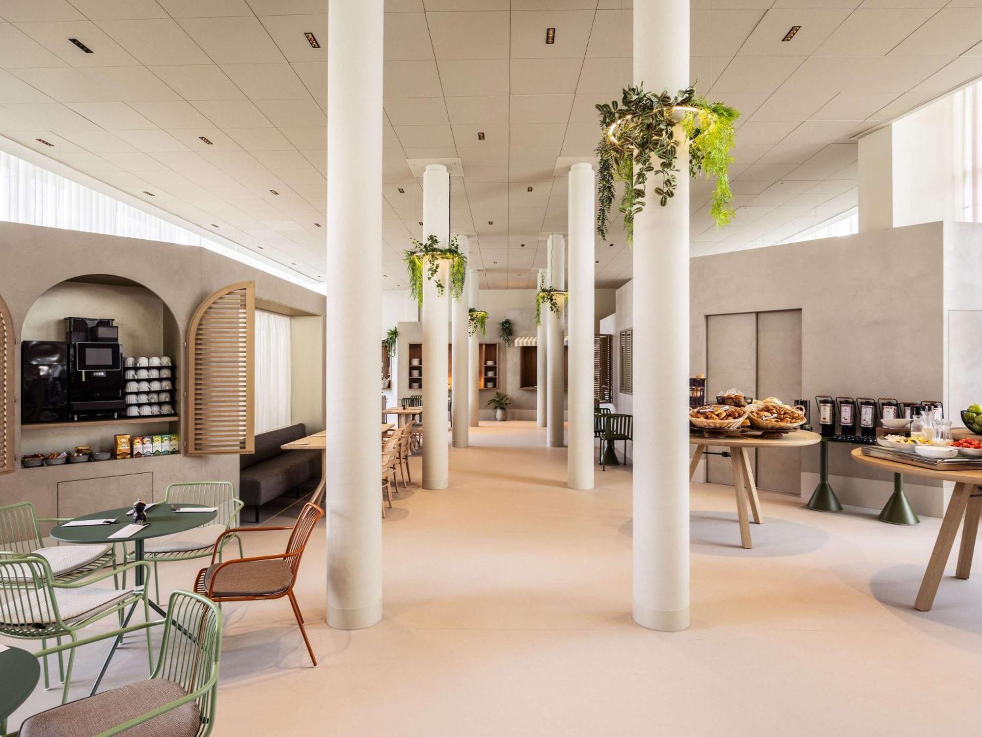 Ibis Styles Brugge Centrum Exterior photo